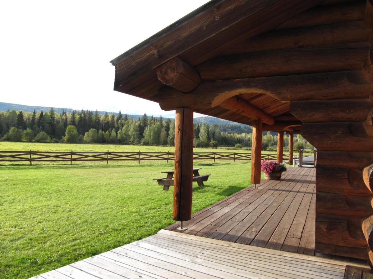 Wells Gray Guest Ranch Hotel Clearwater Ngoại thất bức ảnh