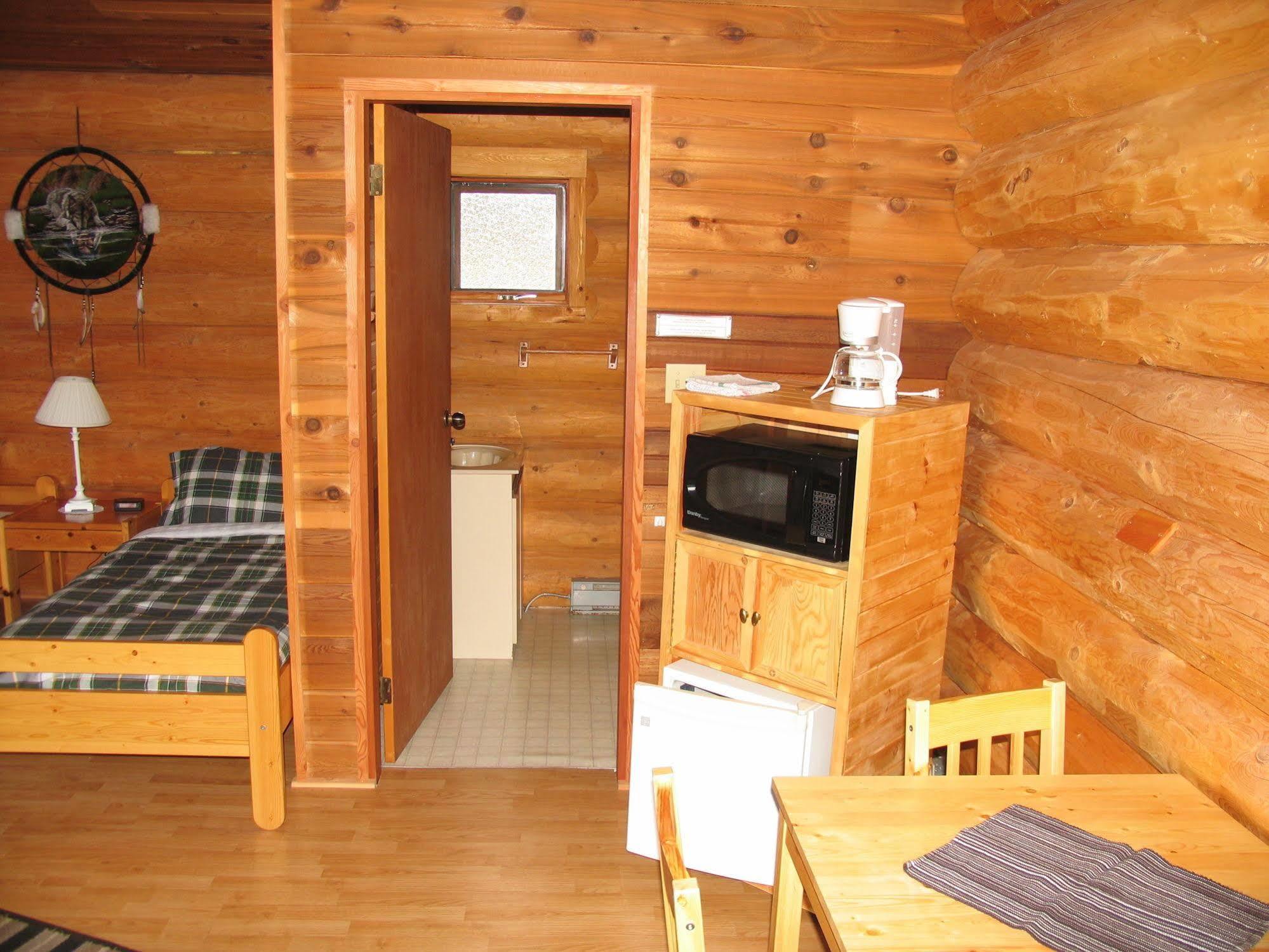 Wells Gray Guest Ranch Hotel Clearwater Ngoại thất bức ảnh